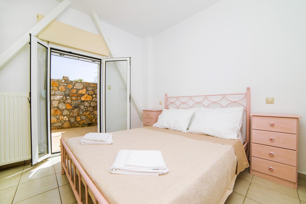 Koutouloufari Eva Apartments מראה חיצוני תמונה