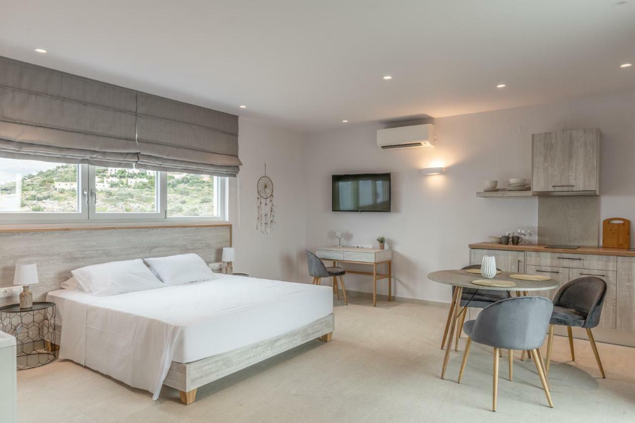 Koutouloufari Eva Apartments מראה חיצוני תמונה